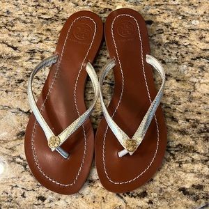 Tory Burch Terra Thong Sandal in Gold